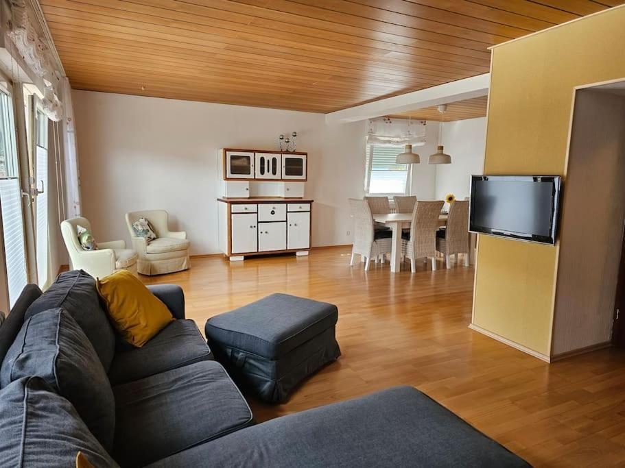Grosse Ferienwohnung Am Waldrand Шёнау Экстерьер фото